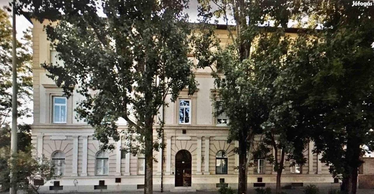 Pedal Apartman Szeged City Exterior foto